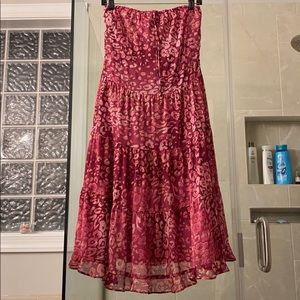 Daisy Fuentes leopard pink print strapless dress